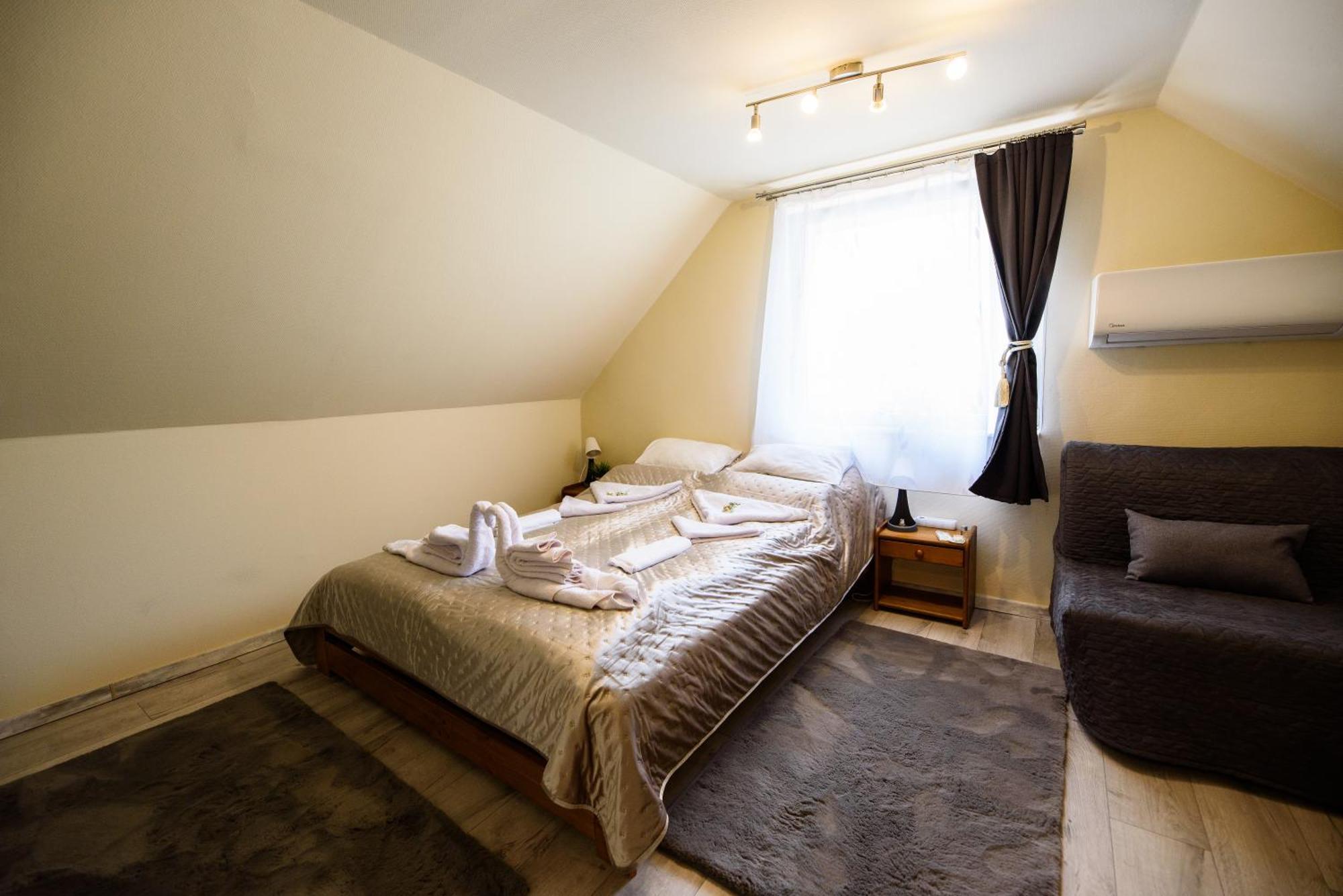Apartment Emili