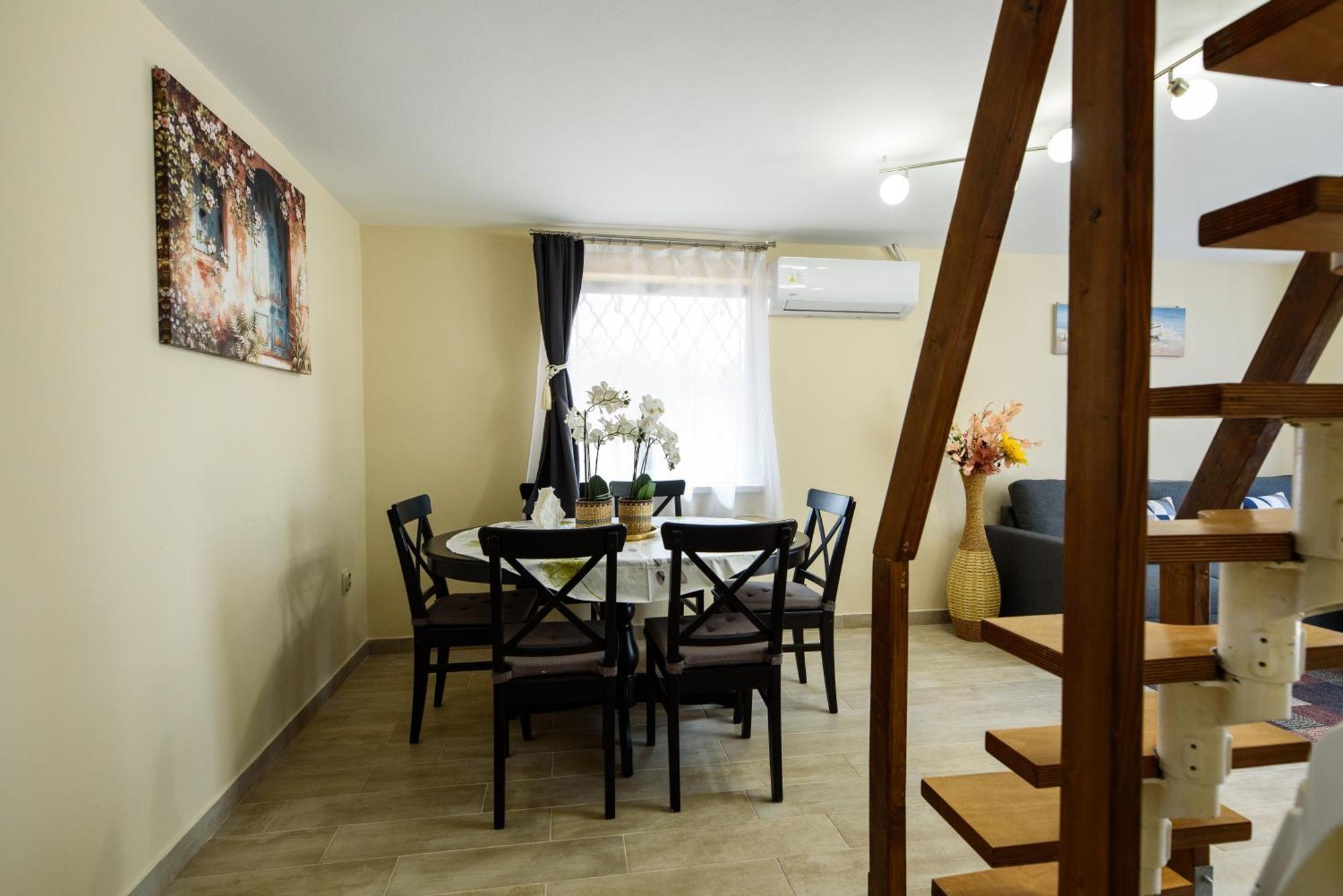 Emili Apartment Rackeve