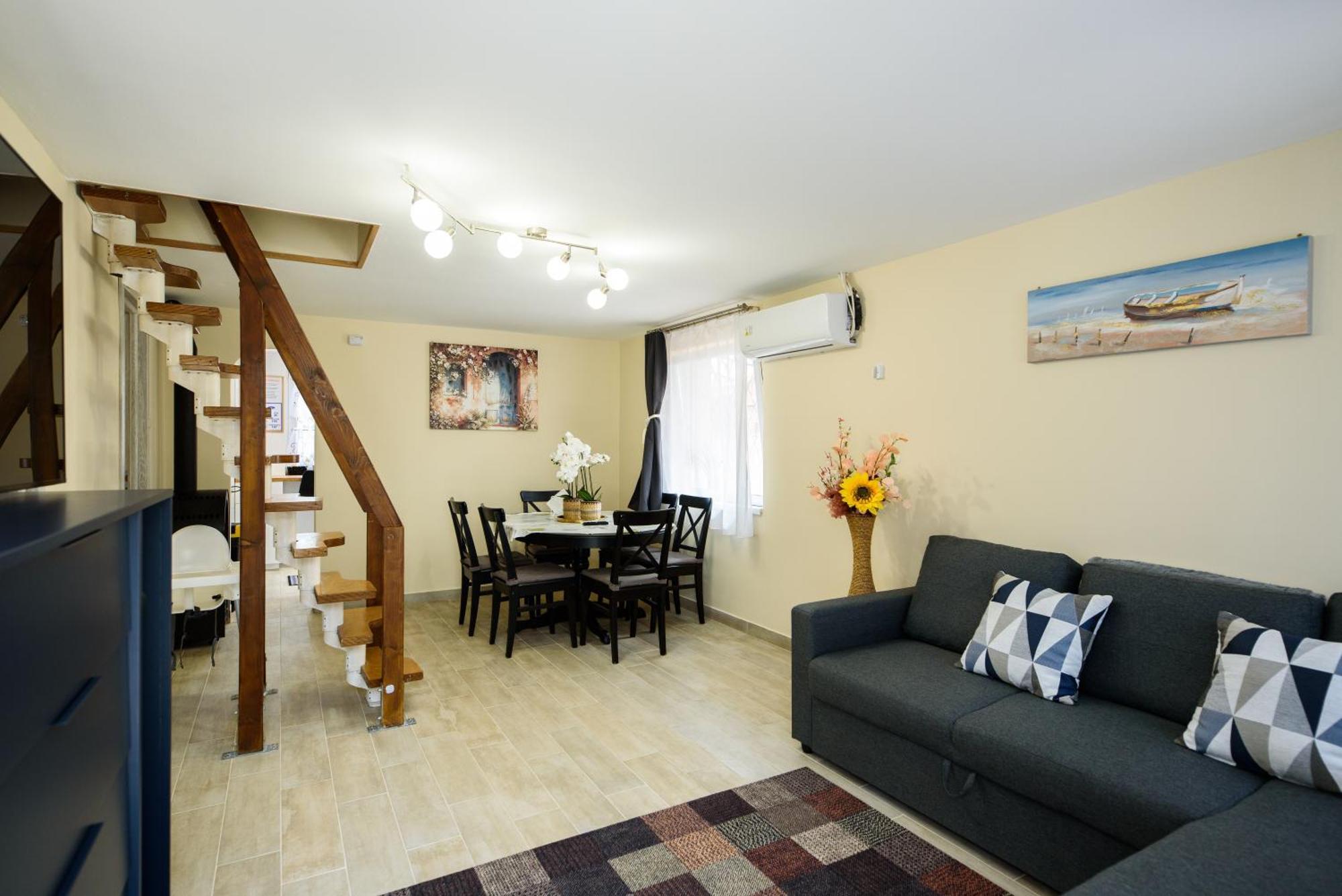 Apartment Emili