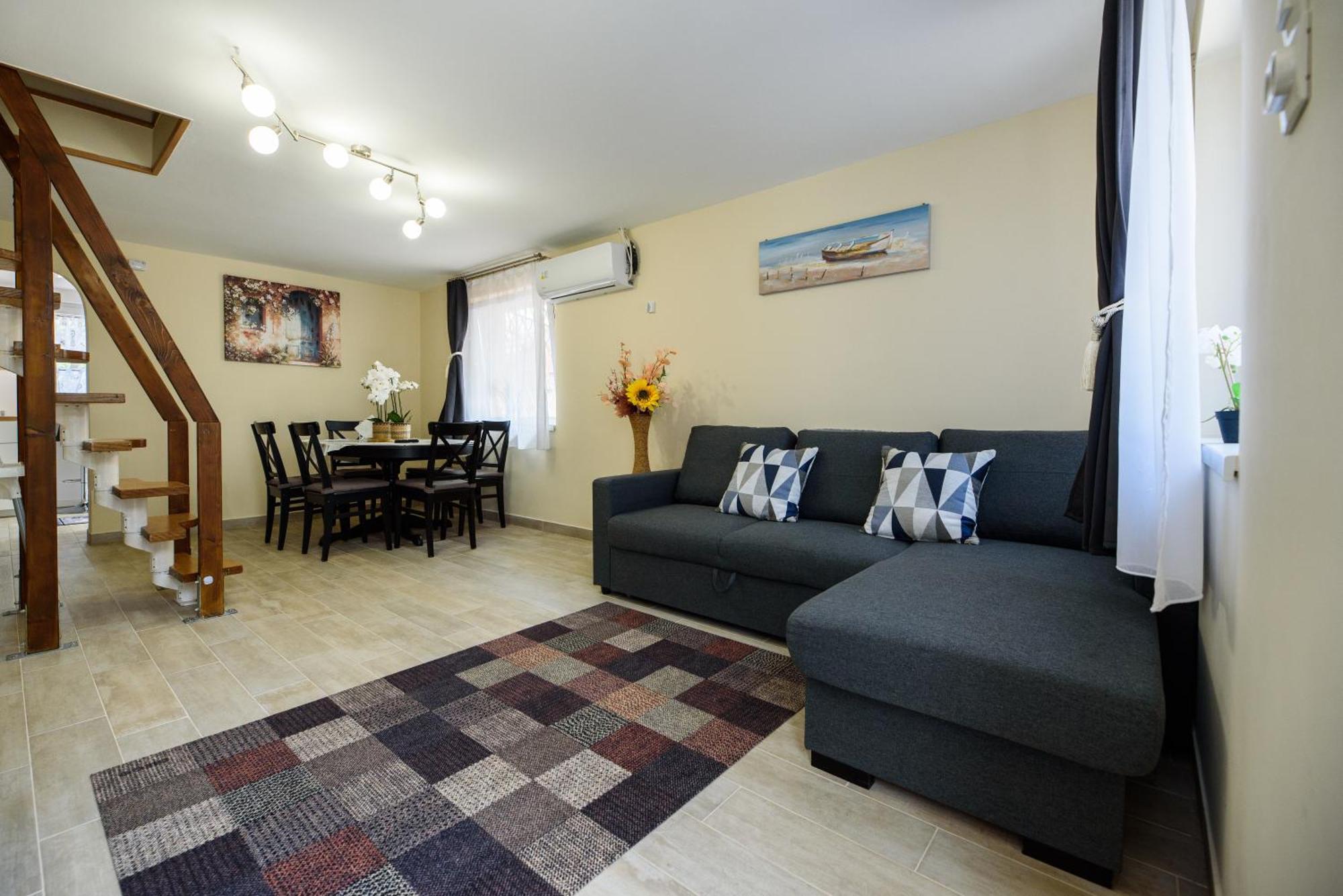 Apartment Emili Rackeve